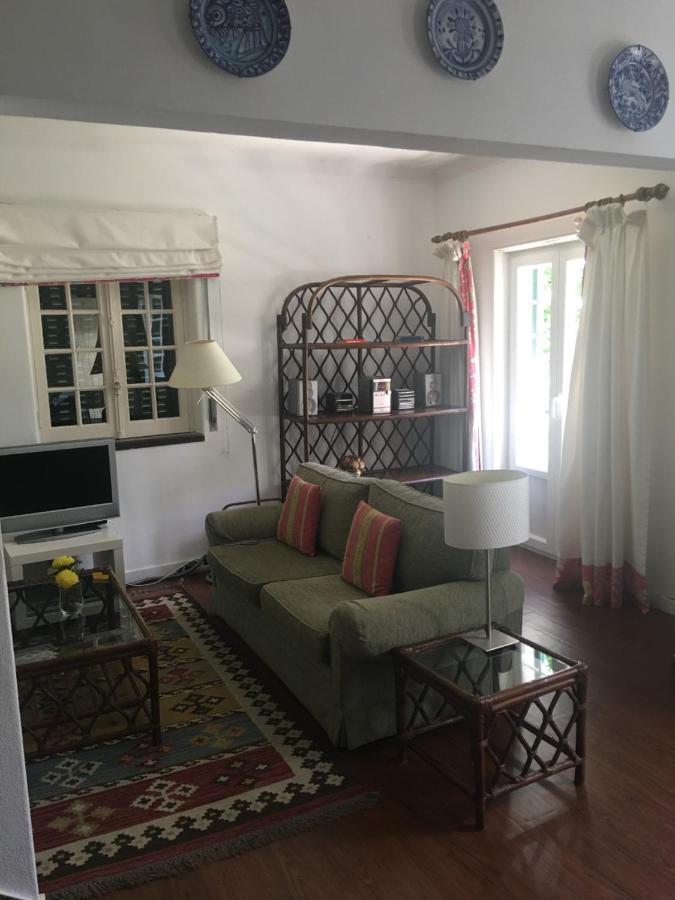 3 Bedroom Town House - Historic Centre Of Cascais. 100 Mts From The Beach And Centre Of กาชไกช์ ภายนอก รูปภาพ
